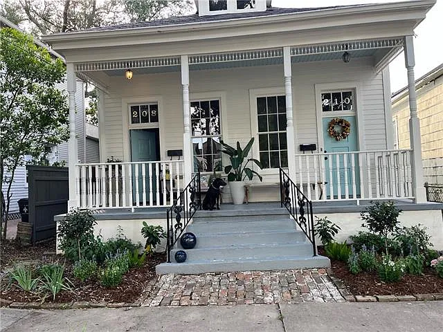 208 Audubon St