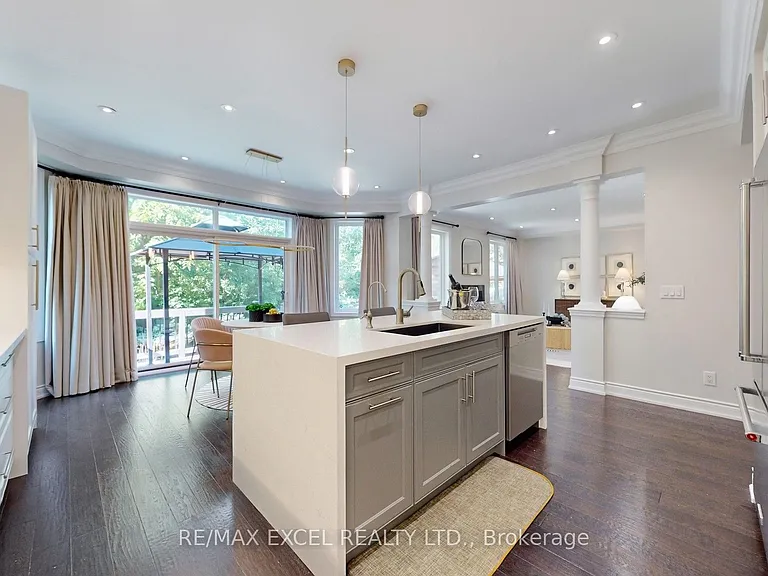 215 Coons Rd — Photo 14