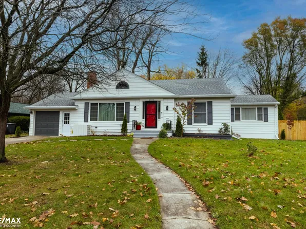 2582 Nolen Dr, Flint, MI 48504