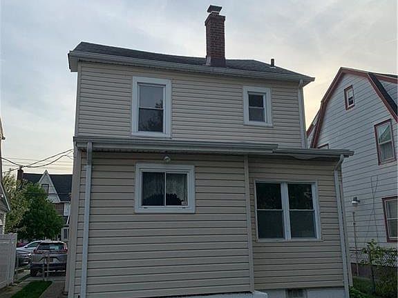 4th image of 10423 209th St