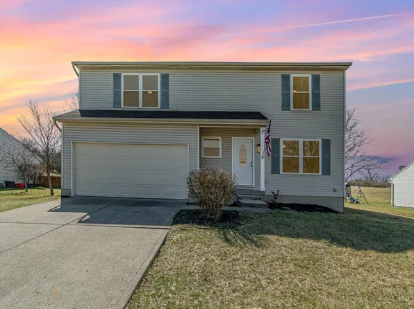 185 Green Knoll Dr, Franklin, OH 45005