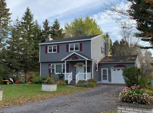9986 Clearview Hts, Marcy, NY 13403