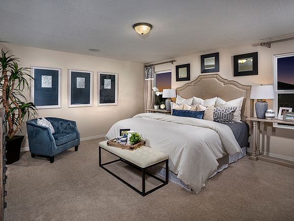 4th image of 172 Summerlin Loop