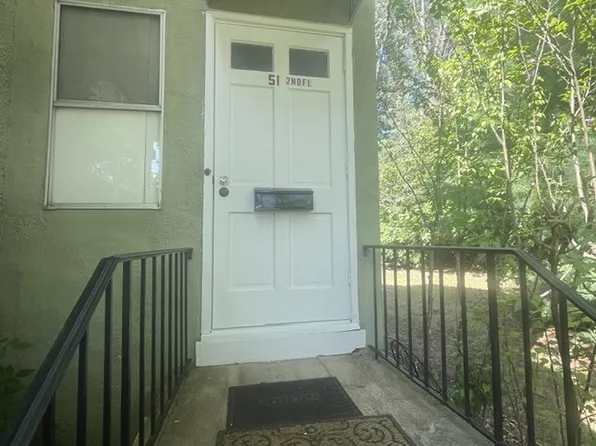 51 E Clinton Ave Floor 2, Bergenfield, NJ 07621