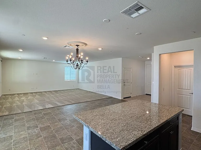 27576 Cloudy Peak Way — Photo 5