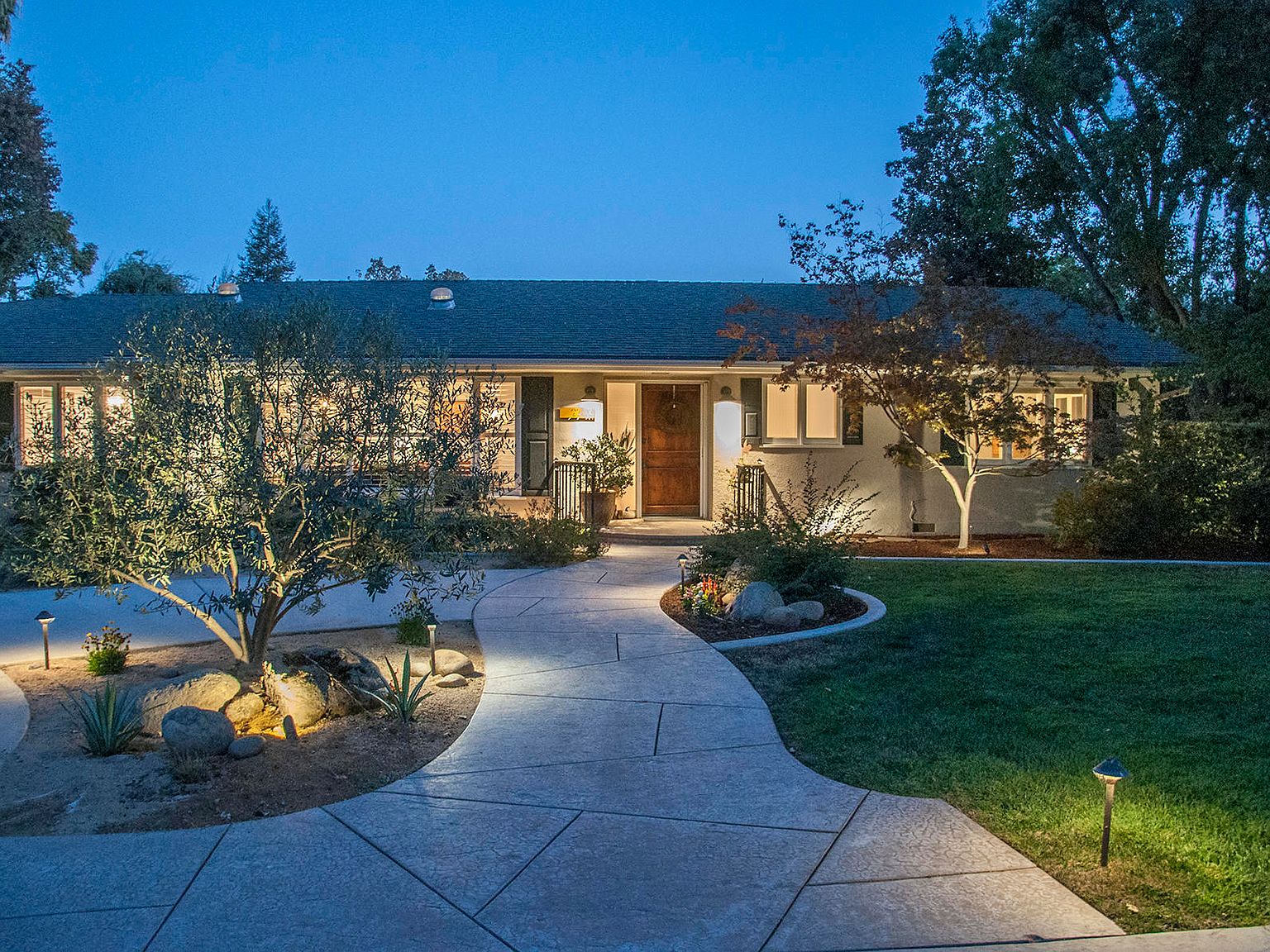 2303 W Sunset Drive, Visalia, CA 93291 Zillow