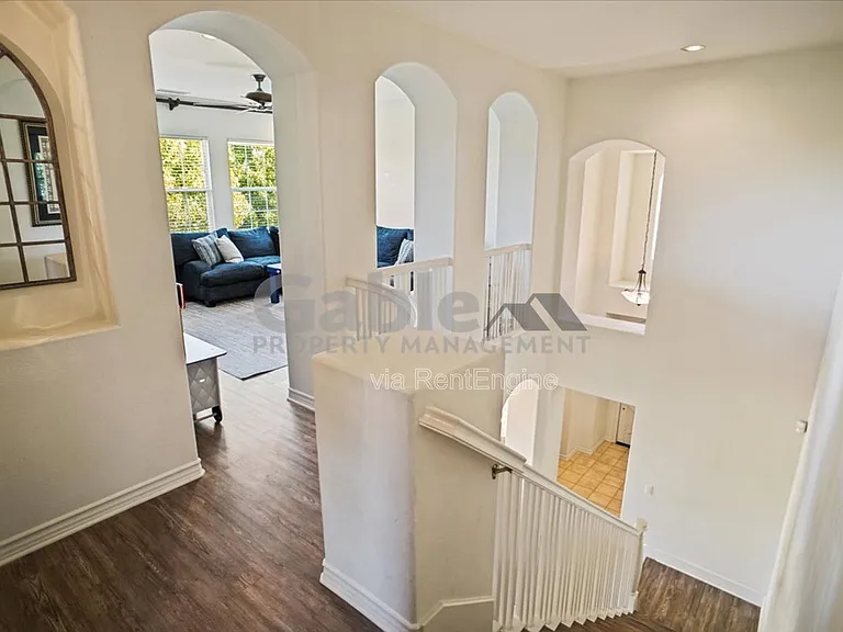 26155 Lone Rock Ct — Photo 9