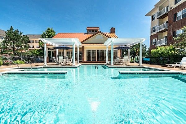 Swimming Pool and Sun Deck