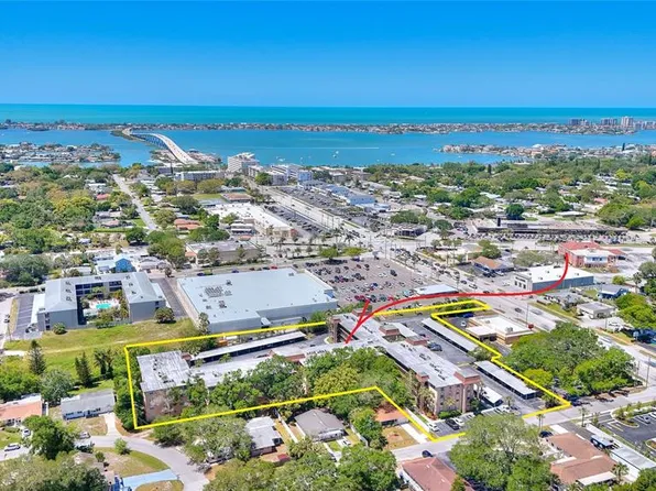 2525 W Bay Dr APT A31, Belleair Bluffs, FL 33770
