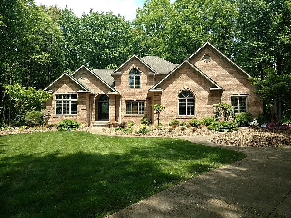1st image of 10294 Questa Ct