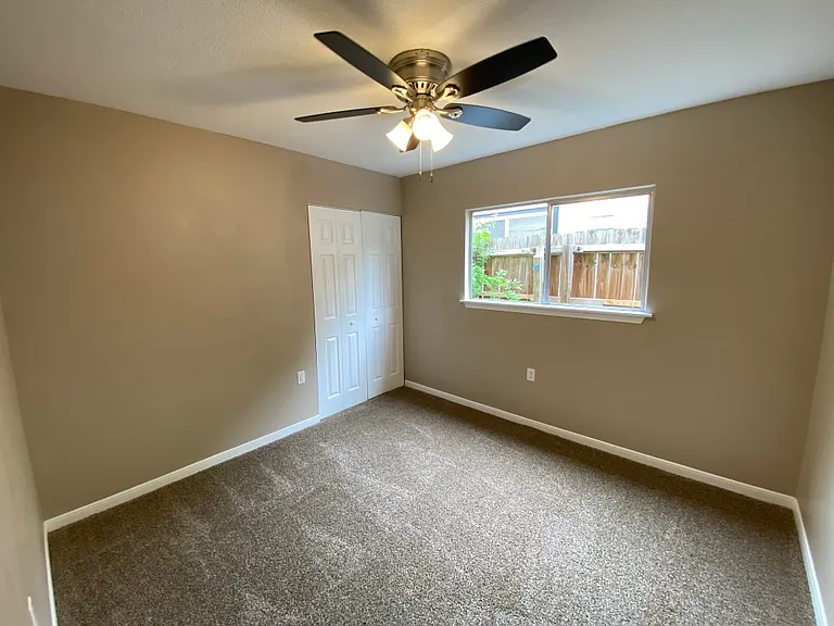 6311 Marrogot Run St — Photo 11