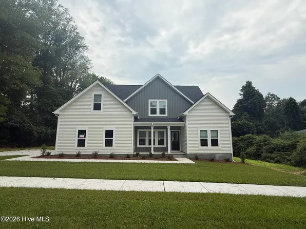 2223 Greenwood Court, Jacksonville, NC 28546