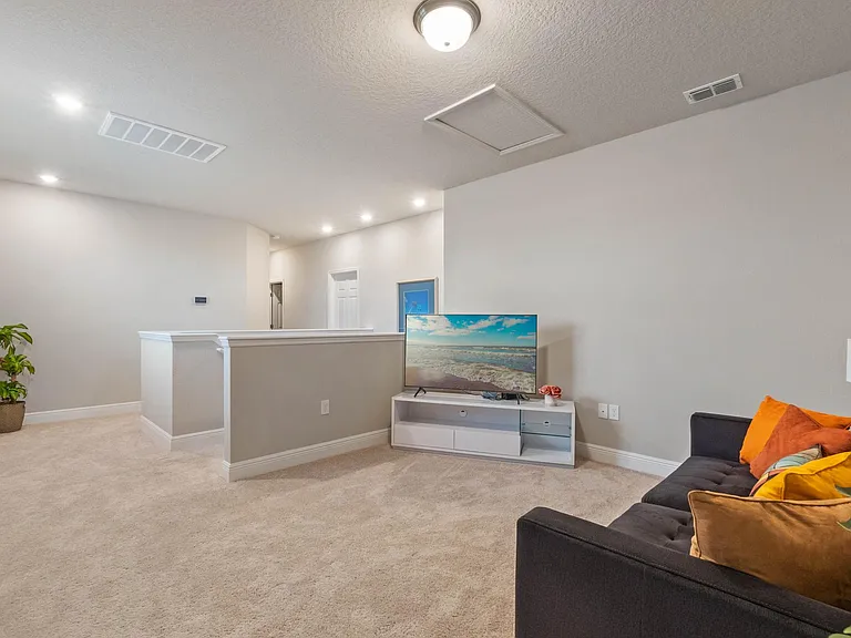 1331 Merrydale Way — Photo 15