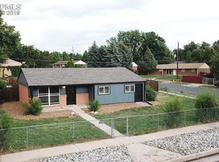 429 Winnepeg Dr, Colorado Springs, CO 80910