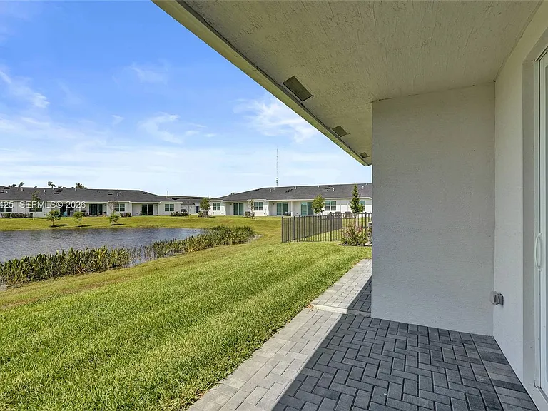 3777 Harborside Ave — Photo 41