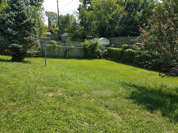 3rd image of 3608 Crosby Dr