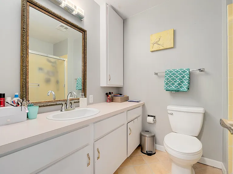 4329 W Ponds Cir — Photo 23