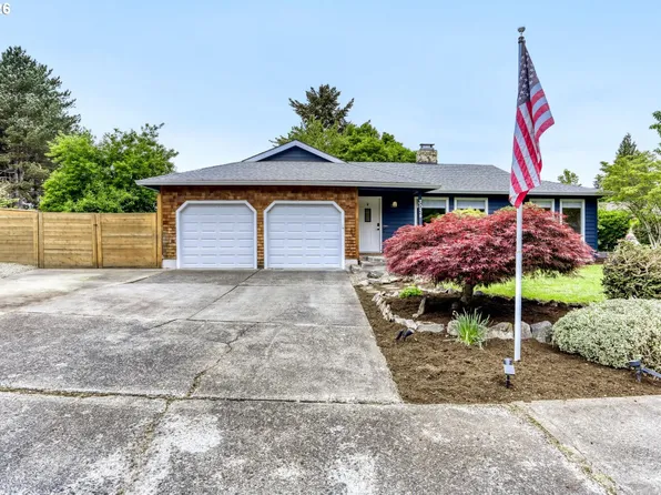 3034 SE Timberlake Dr, Hillsboro, OR 97123