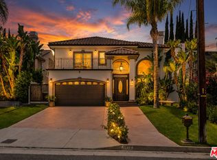 5419 Tampa Ave, Tarzana, CA 91356