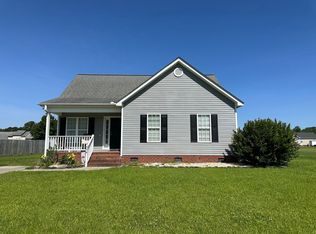 404 Northgate Dr, Washington, NC 27889