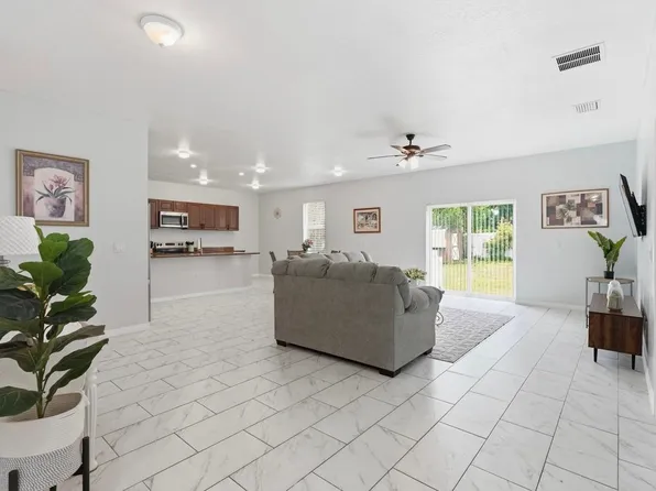 3601 1/2 E Fern St, Tampa, FL 33610