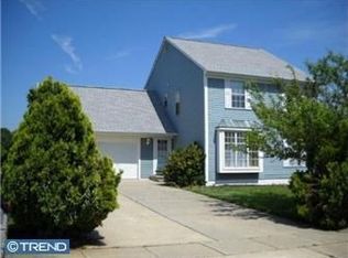 45 N Kingscroft Dr, Bear, DE 19701