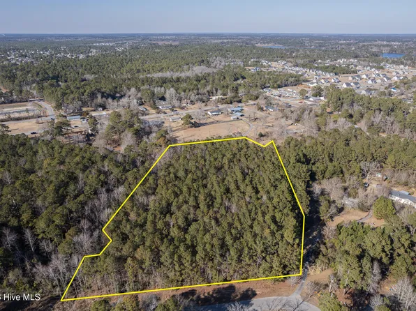 131 Henson Road, Hubert, NC 28539