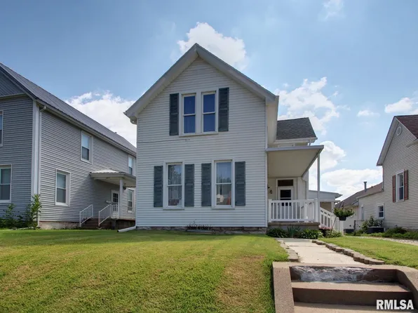621 S 17th St, Quincy, IL 62301