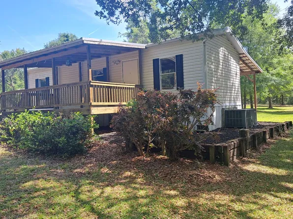 2005 SW Newark Dr, Fort White, FL 32038