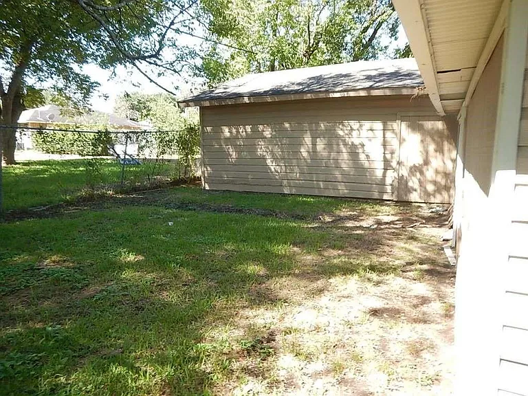 3614 Cosby St — Photo 5