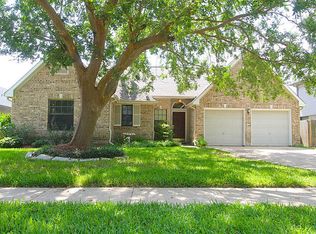 1905 Edinburg Ave, League City, TX 77573