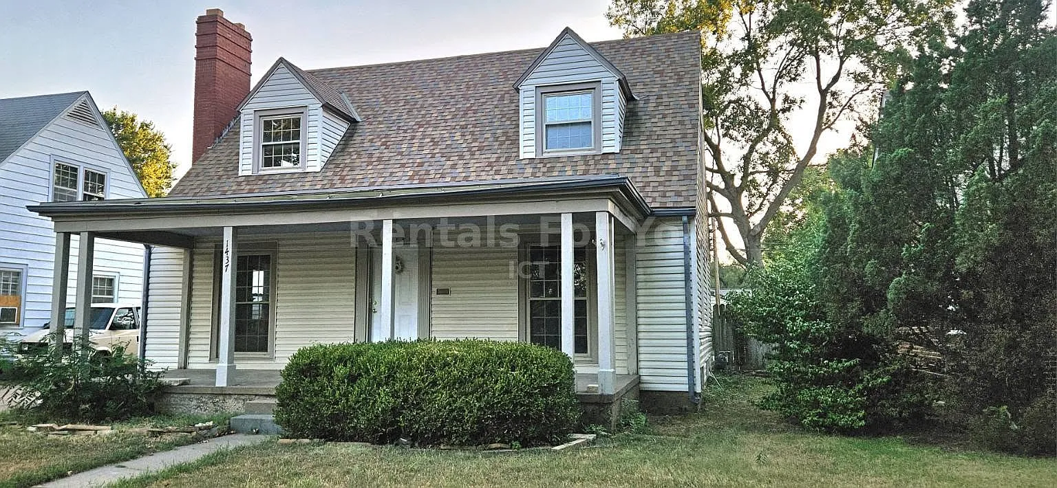 3 bed, 1.5 bath, 2000 sqft, $2,000 — Photo 2