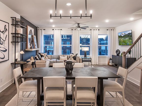 Dining area off the kitchen