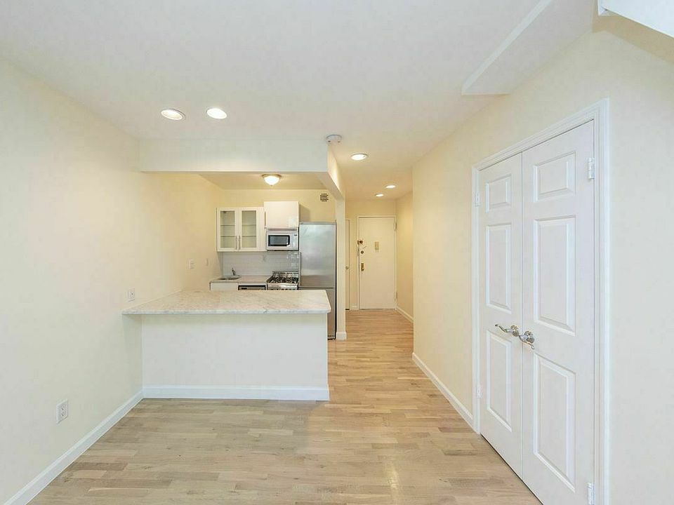 1st image of 322 W 14th St #2F
