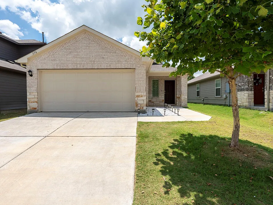 376 Euclid Ln