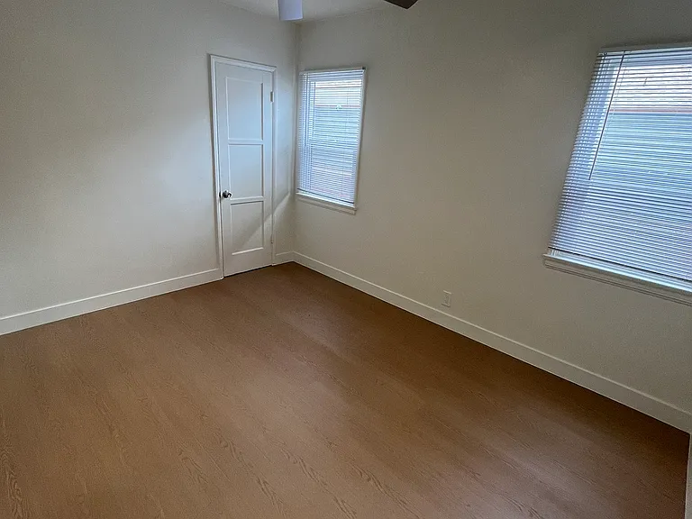 3253 Cattaraugus Ave #3255 — Photo 5