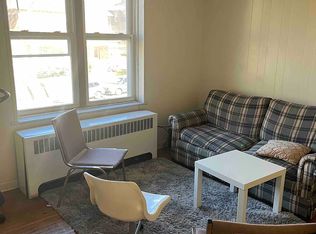 5852 Bartlett St APT 2F, Pittsburgh, PA 15217