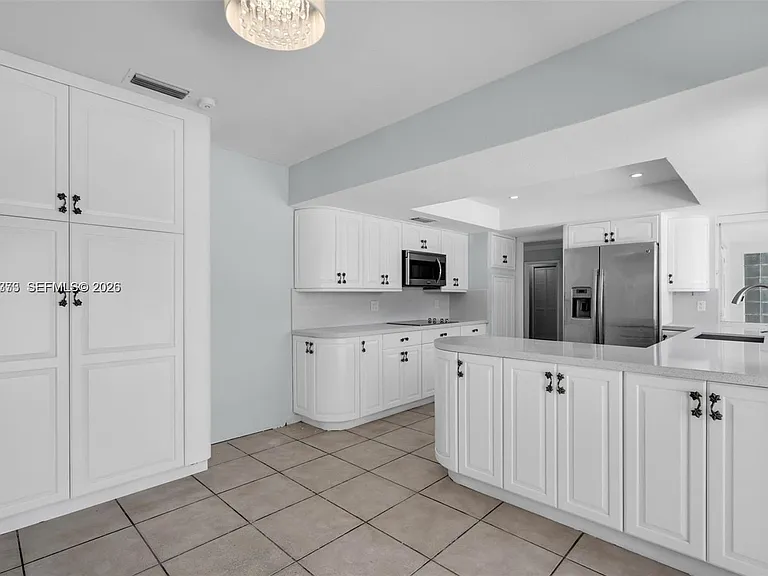 18370 SW 212th St — Photo 5