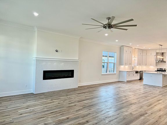 4th image of 108 Caraway Dr