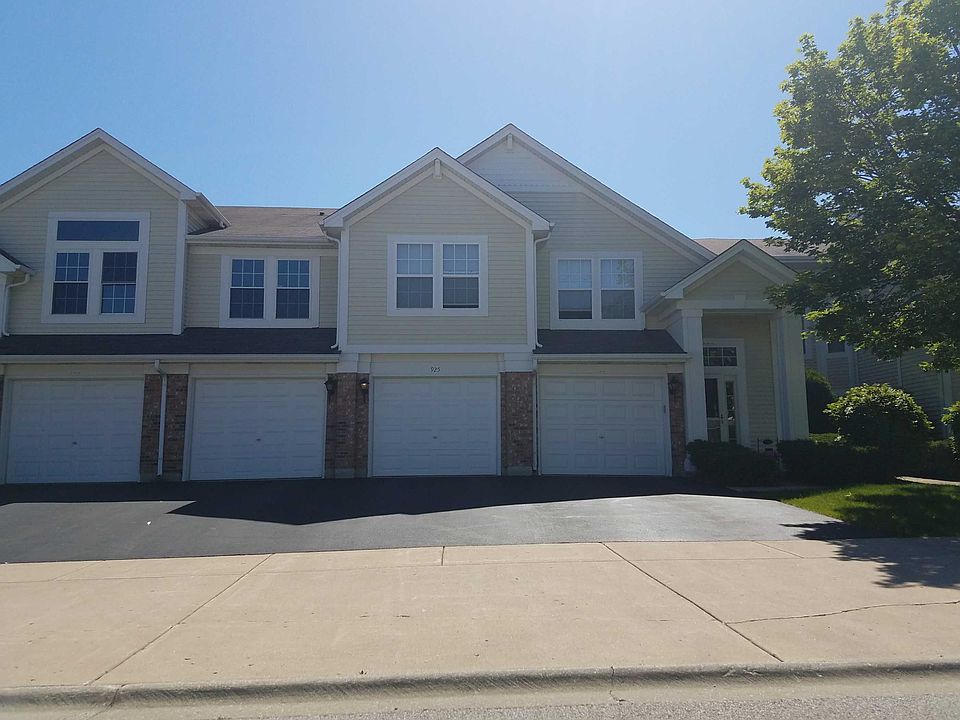 1st image of 925 Charlela Ln
