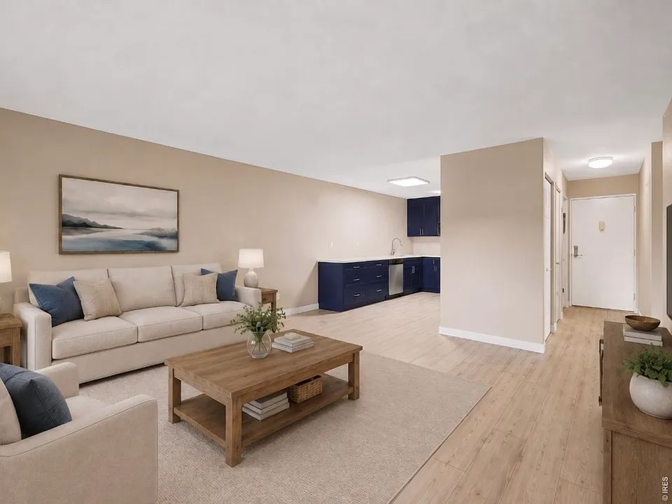 605 S Alton Way #12C