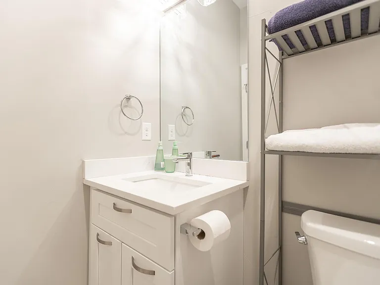 1262 N Yates St #4 — Photo 19