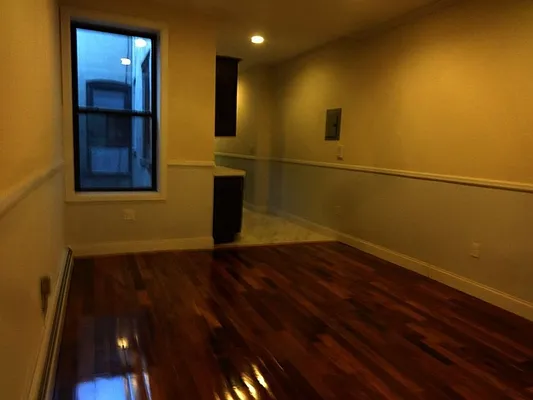 Rented by Bedford Brownstone Realty | media 21