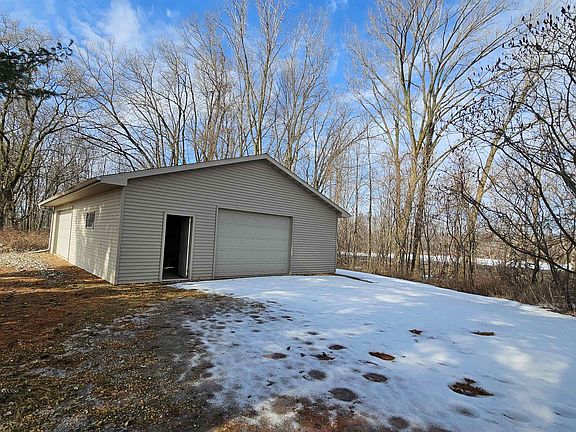 2nd image of W4694 Meadow Rd