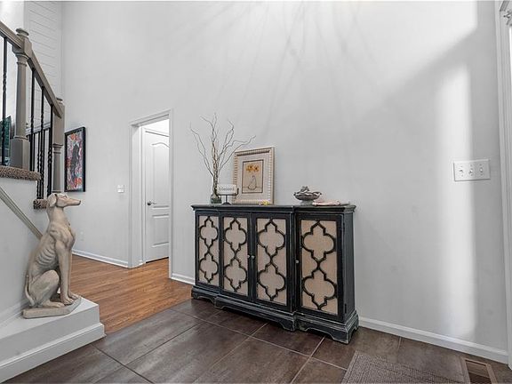 5th image of 2705 W 137th Pl