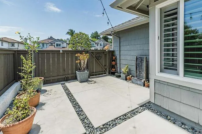 6848 Xana Way — Photo 3