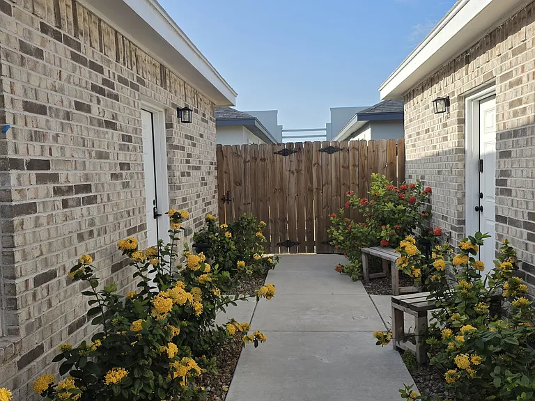 1000 Kohala Ave #1 — Photo 11