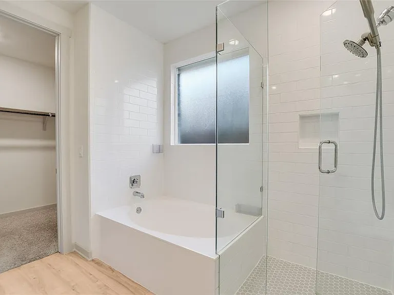 2244 Alamar Walk — Photo 11