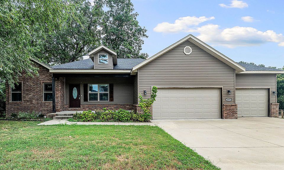 1st image of 1070 Nemett Cir