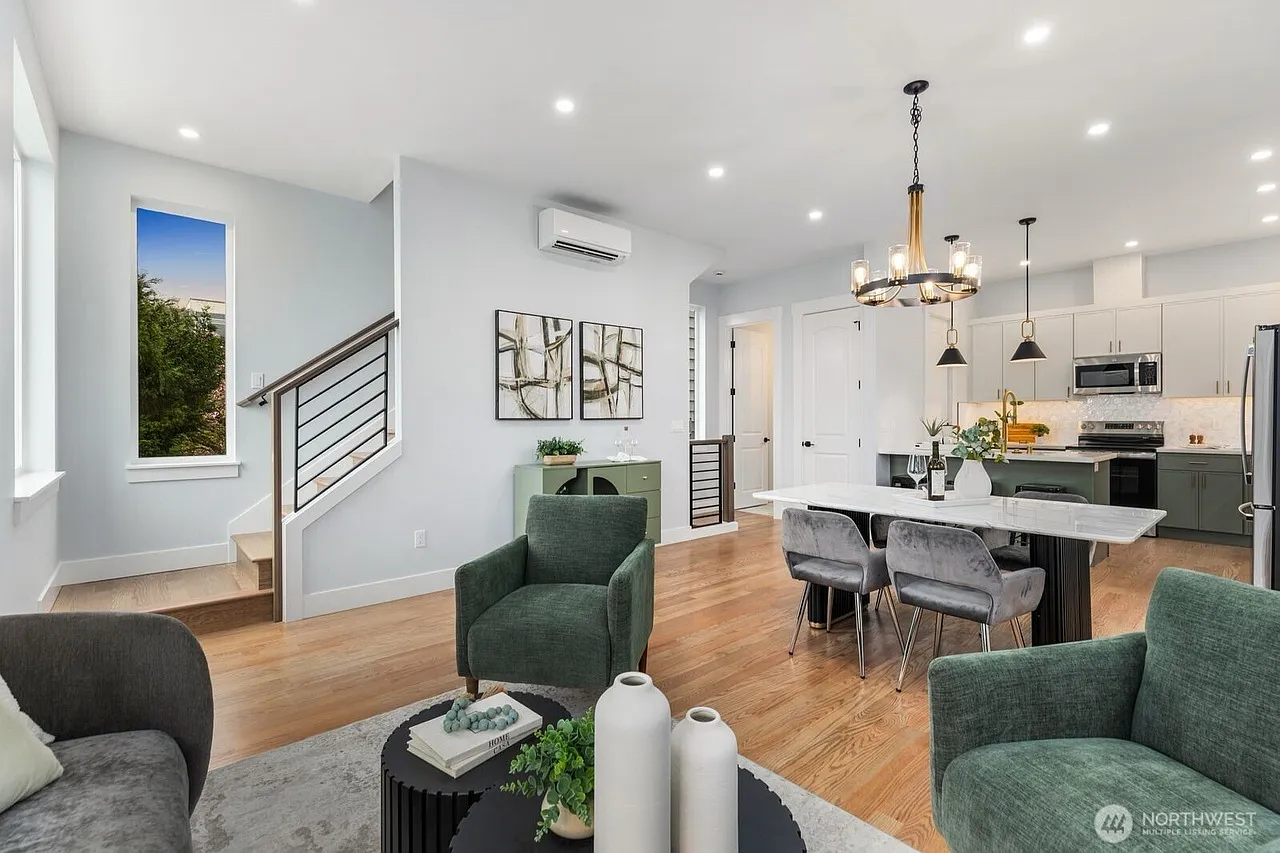 4 bed, 3.5 bath, 1890 sqft, $5,750 — Photo 4